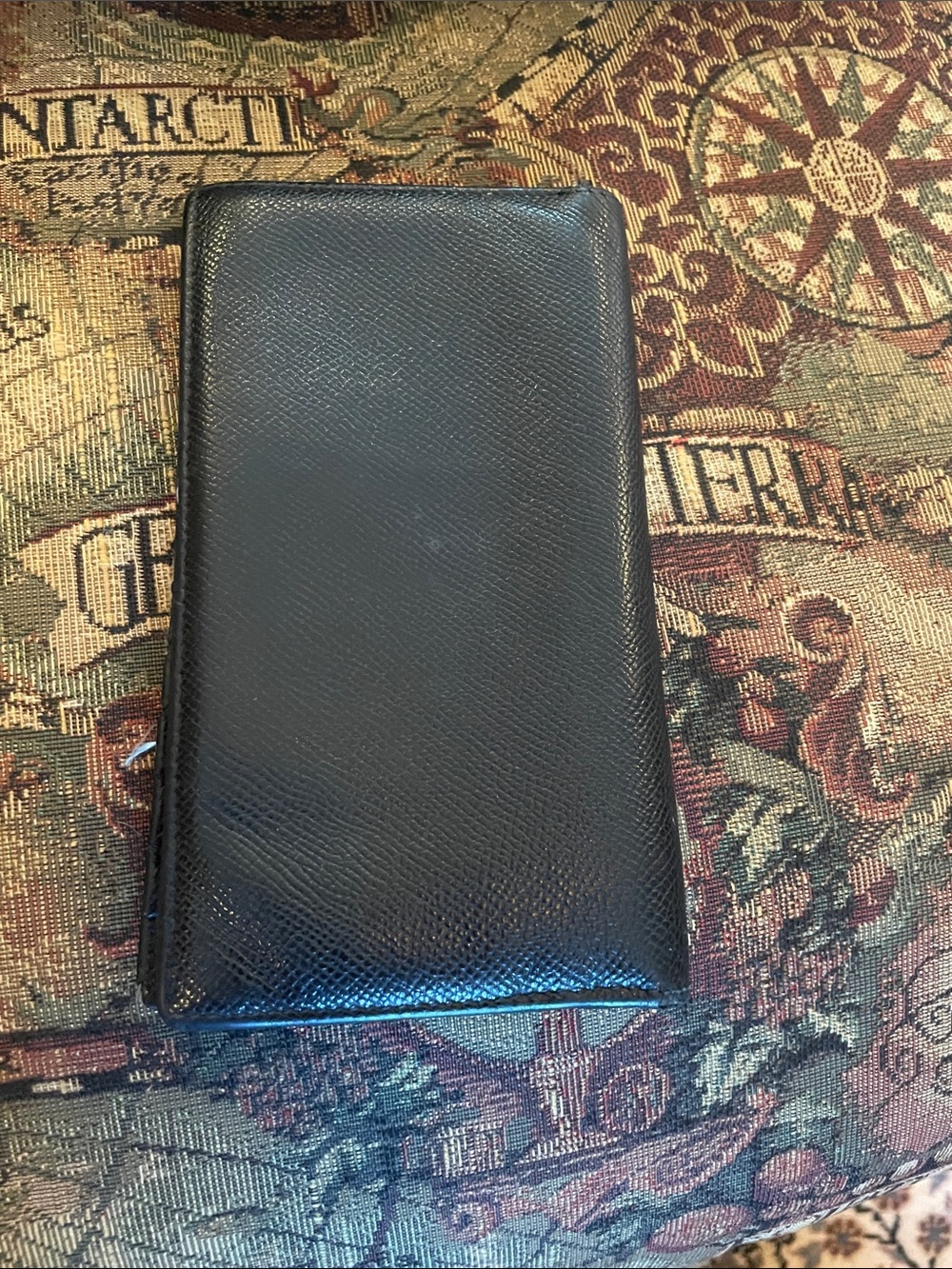 Bvlgari Black Saffiano Leather wallet with blue linings